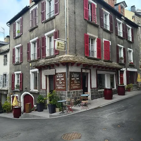 Au Coeur Des Volcans D Auvergne Appartement *